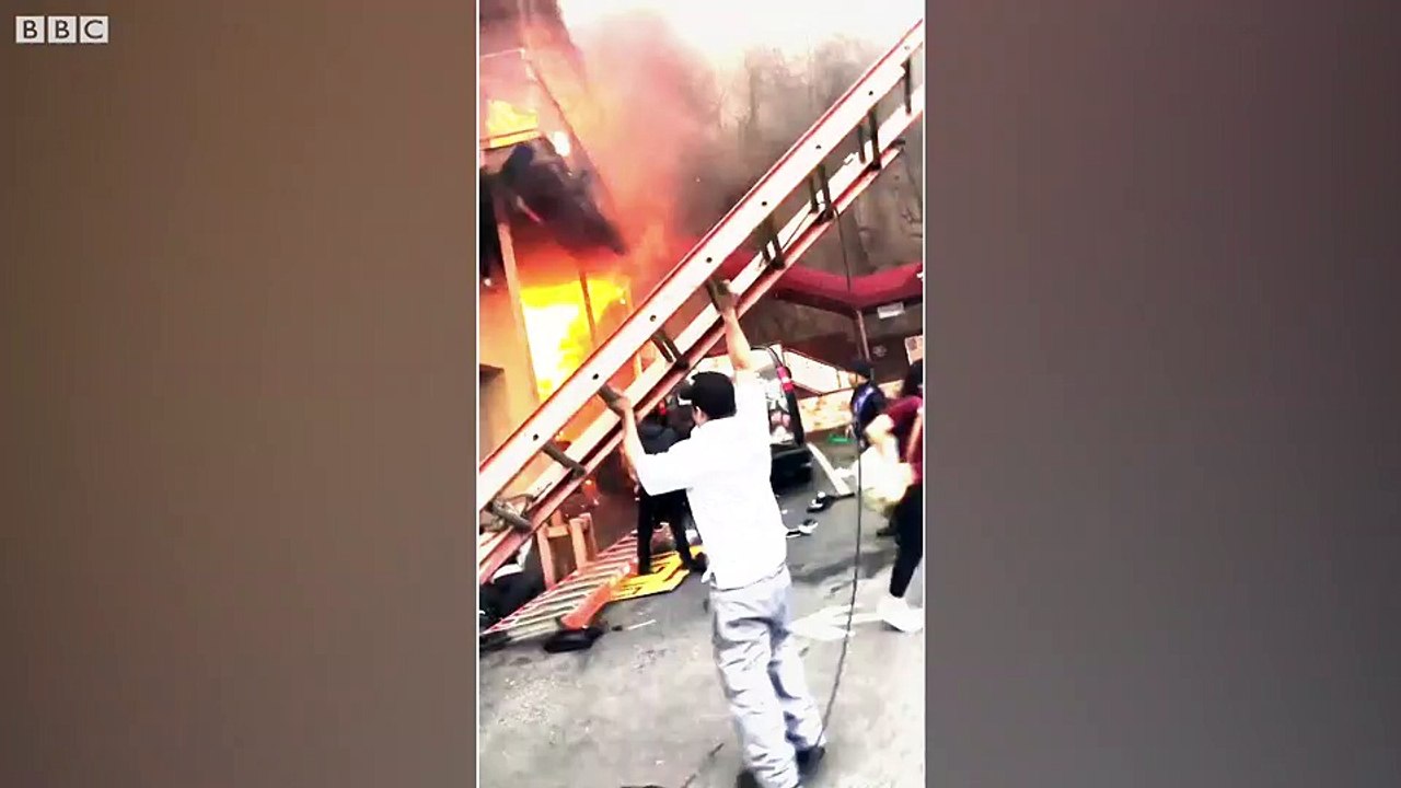 Girls jump from balcony to escape blaze