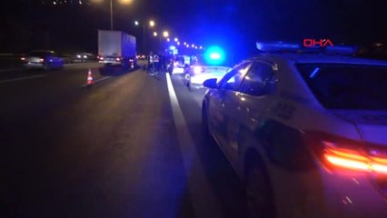 İzmir Kamyona Çarpan Motosiklet Sürücüsü Hayatını Kaybetti