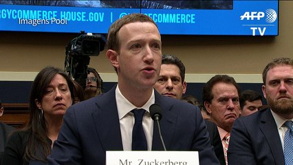 Zuckerberg: 'Foi meu erro e sinto muito'