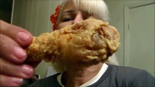 KFC vs. Popeyes vs Bojangles Chicken & biscuits: Lets eat!