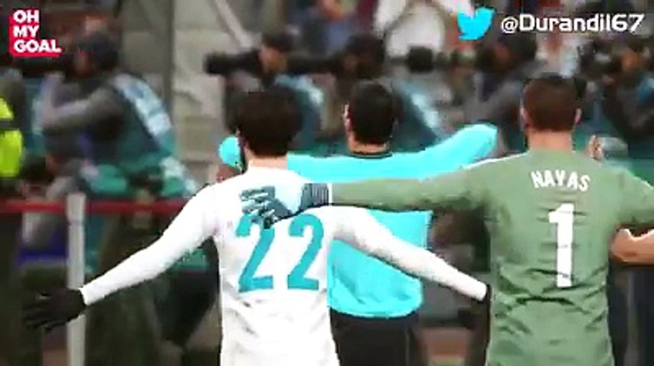 Exclusive footage of Real Madrid players celebrating Ronaldo’s penalty