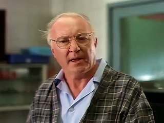 Belleza enemiga / Treacherous Beauties (1994) [Español] part 2/2