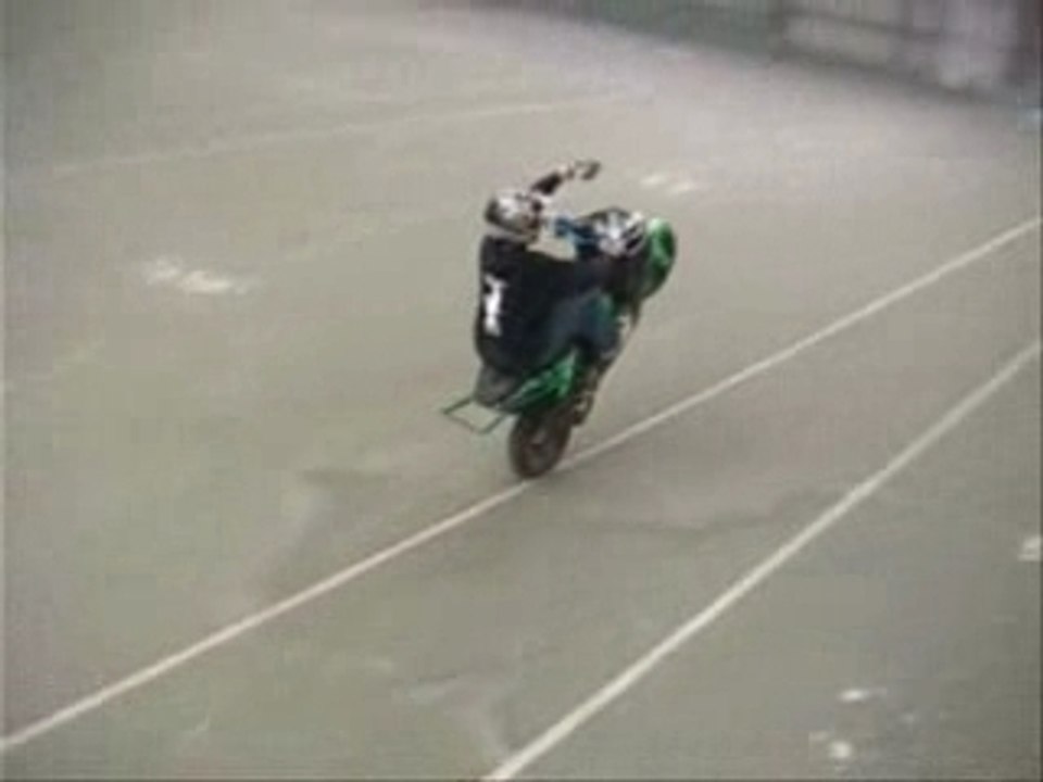 STUNT EN NITRO