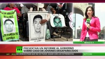 Los padres de los 43 desaparecidos preparan un contrainforme del tercer año de Peña Nieto