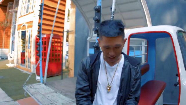 Anh em có hàng nóng triển ngay cho nhau nào!!! Đứa nào mong loại tao khỏi cuộc chơi thì vào đây tao ném MV B RAY vào mặt cho tỉnh cái nhể! Vô uống thuốc đi mấ