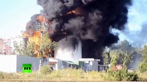 Un gran incendio arrasa un depósito de petróleo en Ucrania