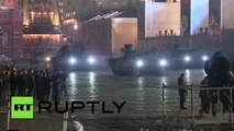 T-14 Armata, RS-24 y otras máquinas del Ejército del Futuro cruzan Moscú #DíaDeLaVictoria70