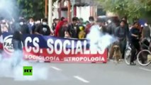 Violentos enfrentamientos entre la Policía y estudiantes bolivianos