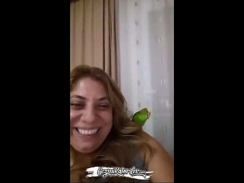 Güzel Güzel Konuşurken Bir Anda Doblolu Enişteye Dönen Muhabbet Kuşu