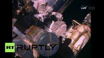 Caminata espacial de astronautas de la Estación Espacial Internacional