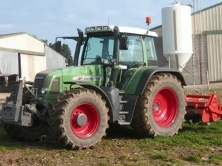 Rotavator Et Epandage de Lisier....