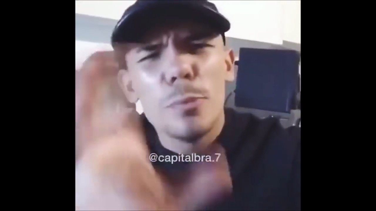 Capital Bra mit kranken Freestyle