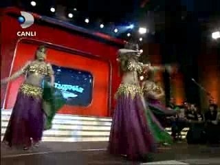 KANAL D - SHOWDecember O XOROS TIS KILIAS