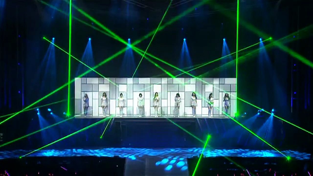 Let It Rain (Korean ver.) - SNSD / Girls' Generation @2011 Girls' Generation Tour