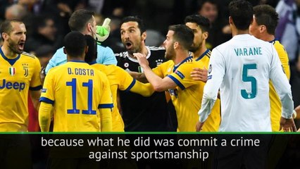 Referee Oliver committed a crime against sportsmanship - Buffon