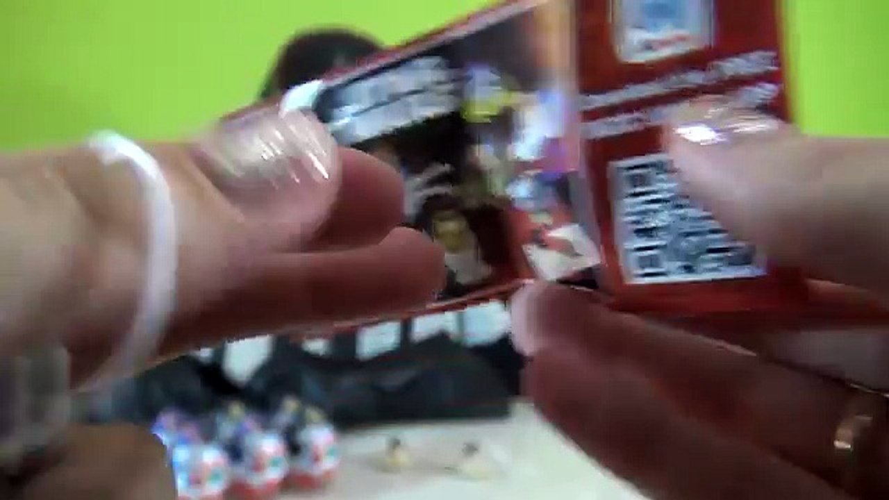 Дарт Вейдер с Вероникой открывают Киндер Сюрприз Звёздные Войны | Kinder Surprise Star Wars