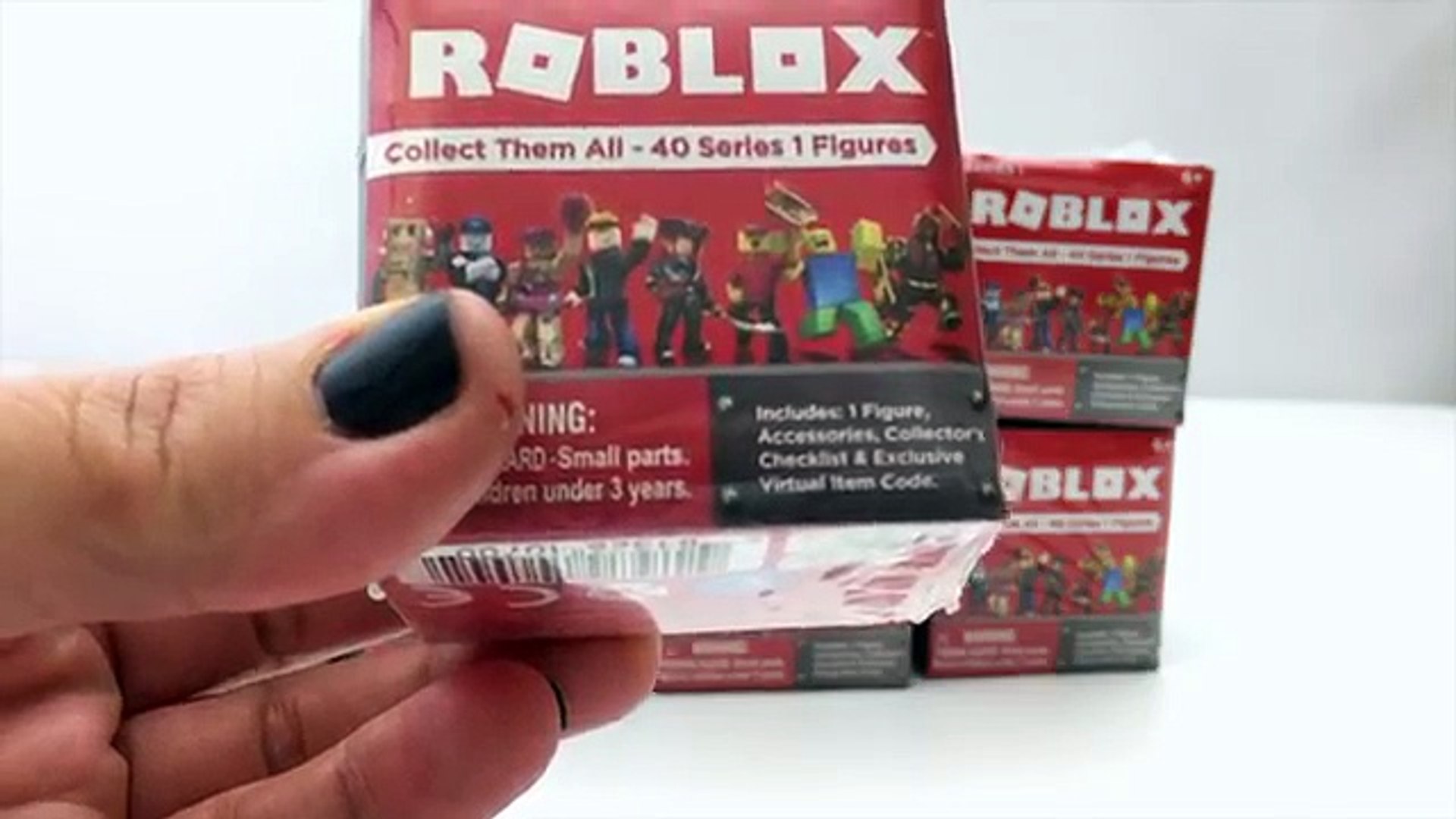 Roblox Toys Surprise Blind Boxes Unboxing Toy Review - roblox toys surprise blind boxes unboxing toy review