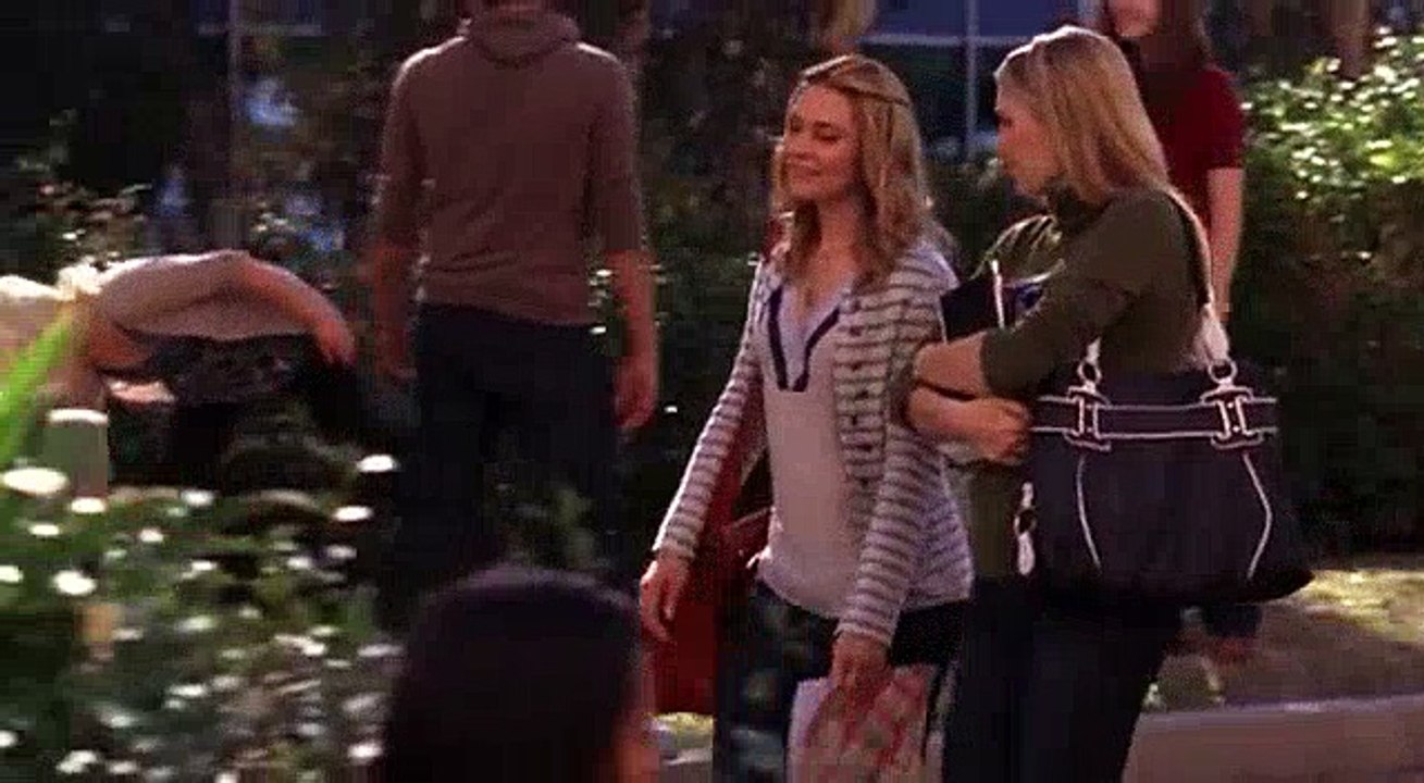 Greek S03E16 Your Friends and Neighbors