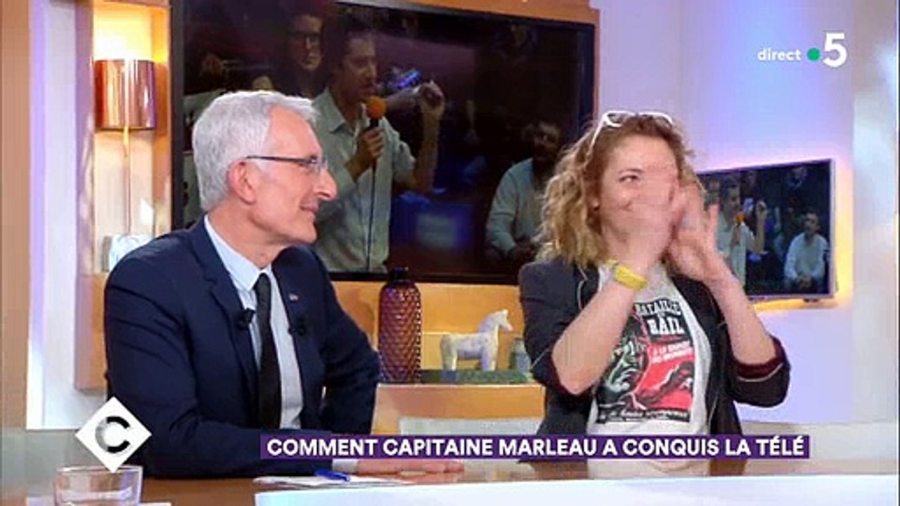 Corinne Masiero, interprète de Capitaine Marleau, lance un appel à Emmanuel Macron: "Arrêtez vos conneries et écoutez les gens" - VIDEO