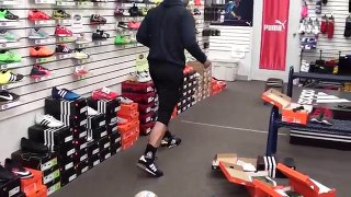 DONT BUY Soccer Cleats Indoor Soccer Shoes or Football Boots before watching this video.
