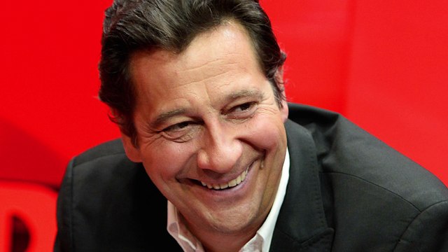 Antiseptiques, anti-inflammatoires, fluorés, purifiants : le médecin Michel Cymes vous dit comment b