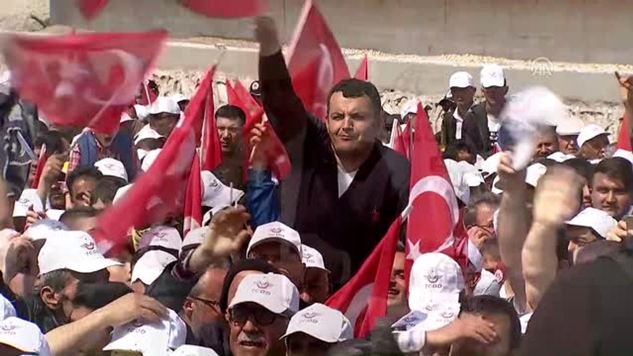 Başbakan Yıldırım: "Kayaş-Ankara-Sincan Arasındaki Seyahat Süresi Kısalıyor"