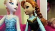 Frozen Elsa Has An Accident! It Was Annas Fault?! (Elsa Videos)