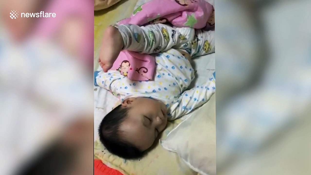 This toddler was born to be a kung fu master