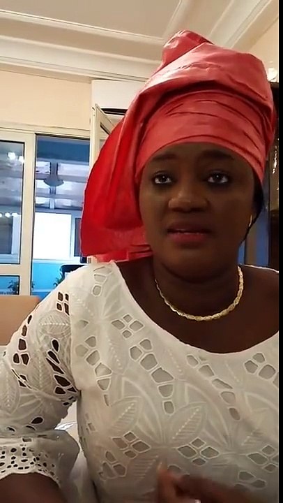wolof : yaye fatou diagne ex- épouse  de serigne mboup explique...