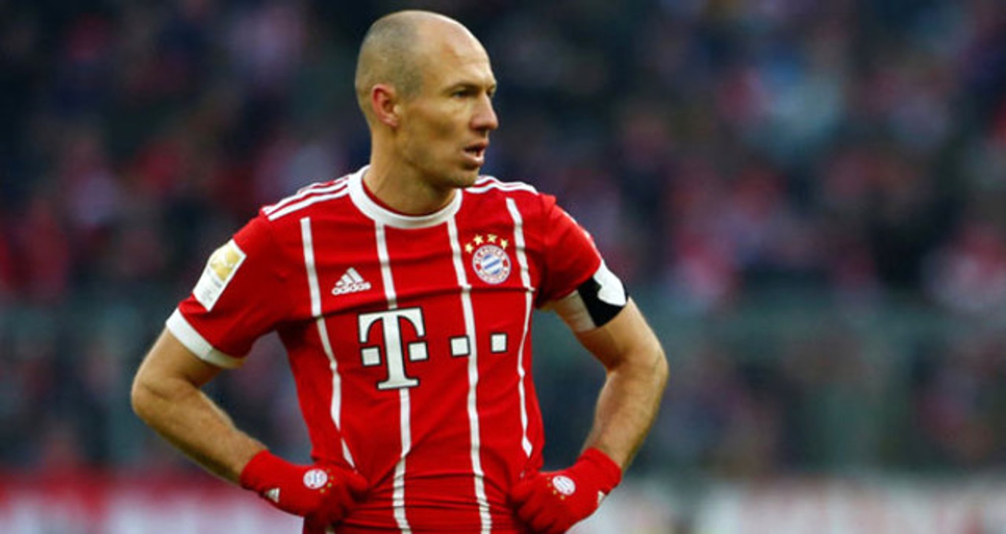 Bayern Münih, Hollandalı Futbolcu Arjen Robben'in Sözleşmesini 1 Yıl Uzattı  - Dailymotion Video