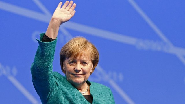 ميركل تعلن موقفها بشأن المشاركة في العملية العسكرية ضد النظام السوري