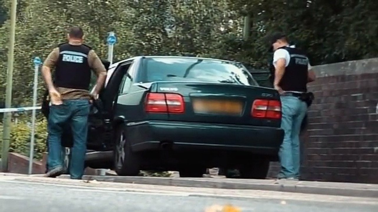 Armed And Deadly Police UK E04