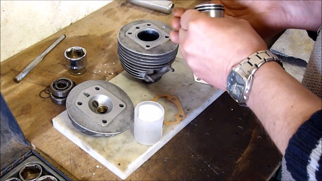 remontage haut moteur motobecane AV7