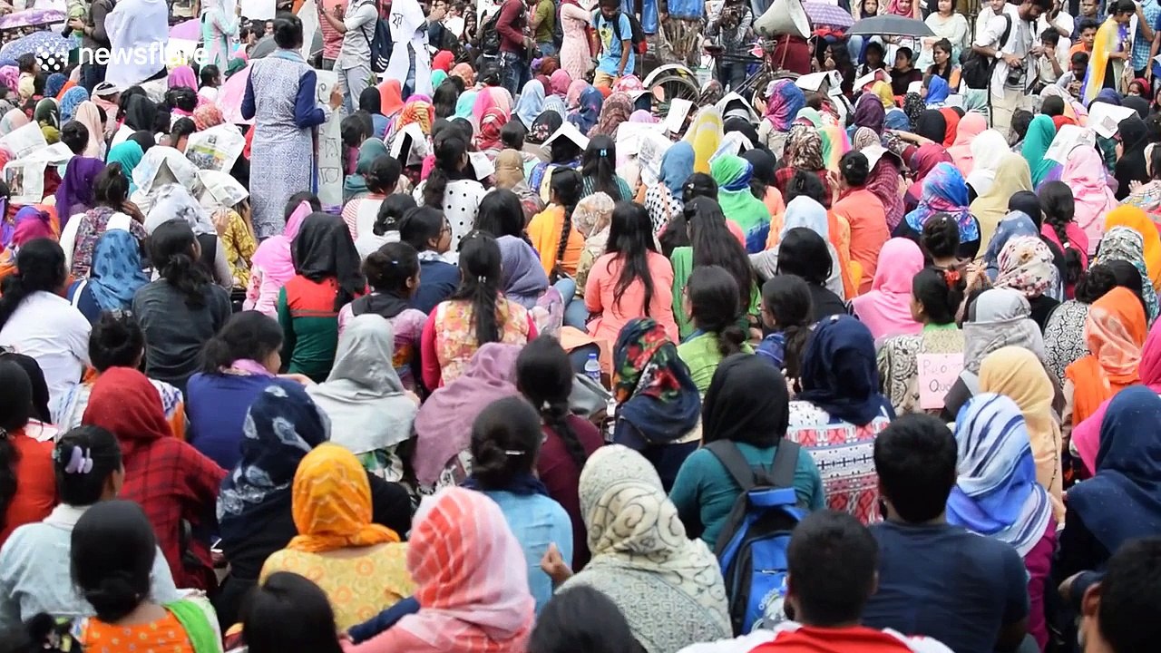 Thousands of students protest job quotas in Bangladesh