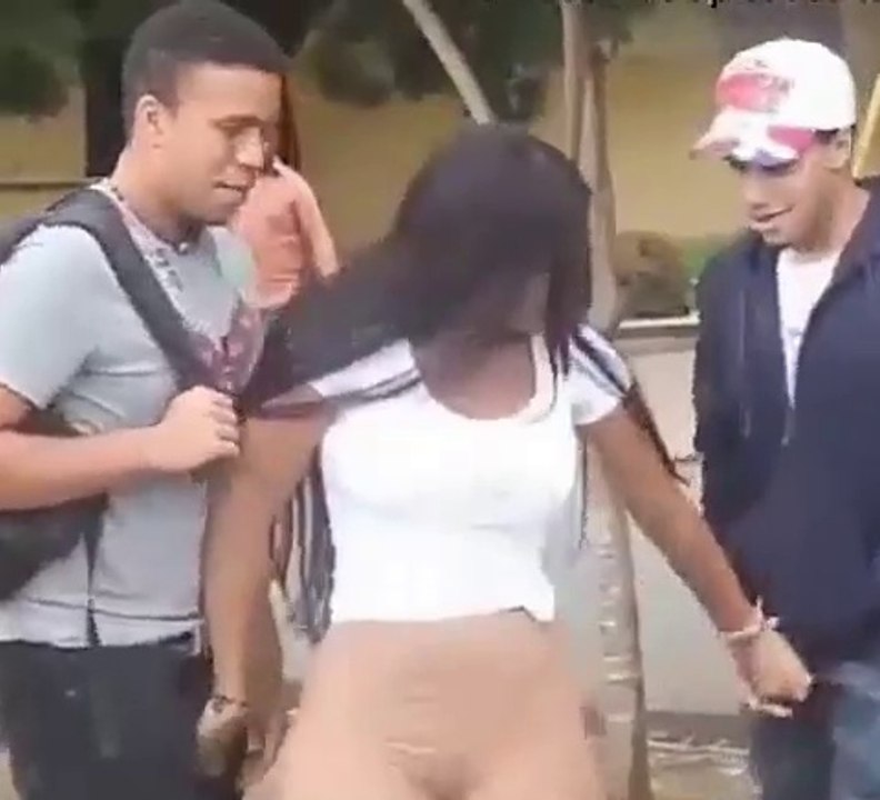 Sexy Girl Hot Spot touching public