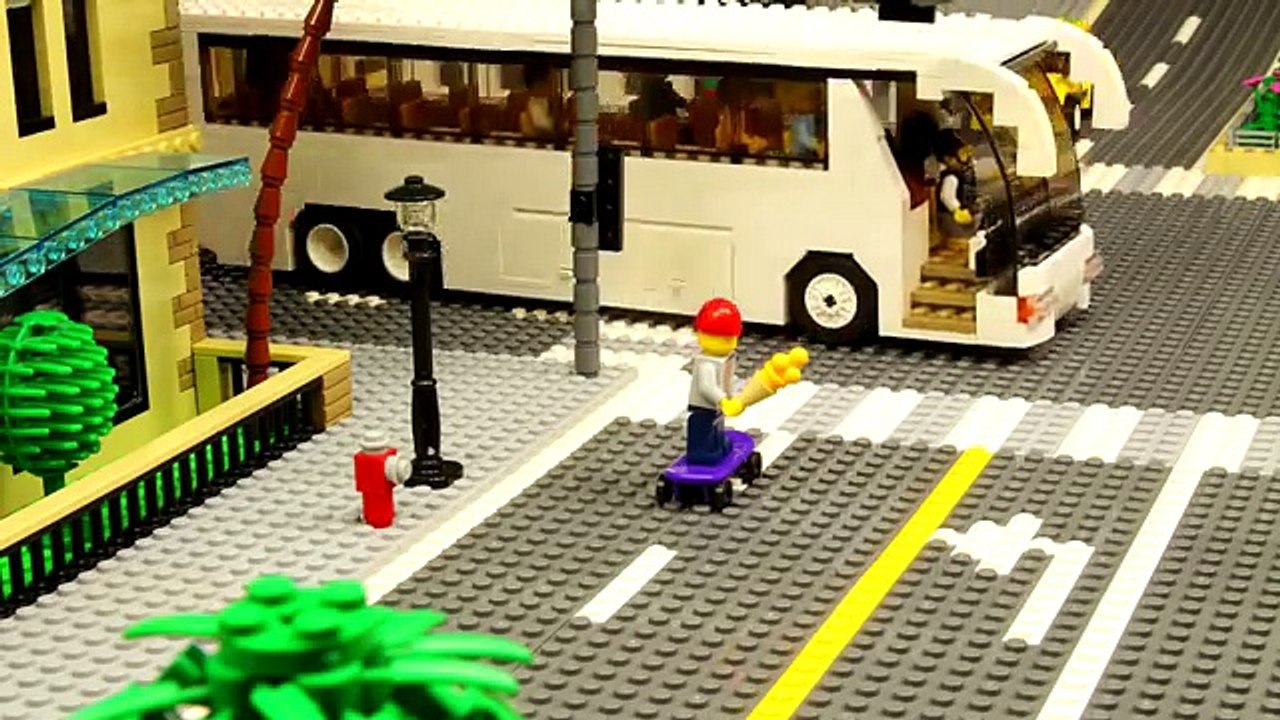 Lego Coach Bus MOC