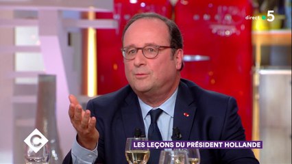 Obama, Chirac, la vie à l'Elysée... Un dîner avec François Hollande - C à Vous - 12/04/2018
