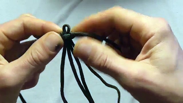 One Strand Cobra Weave Paracord Survival Bracelet No Buckle Tutorial