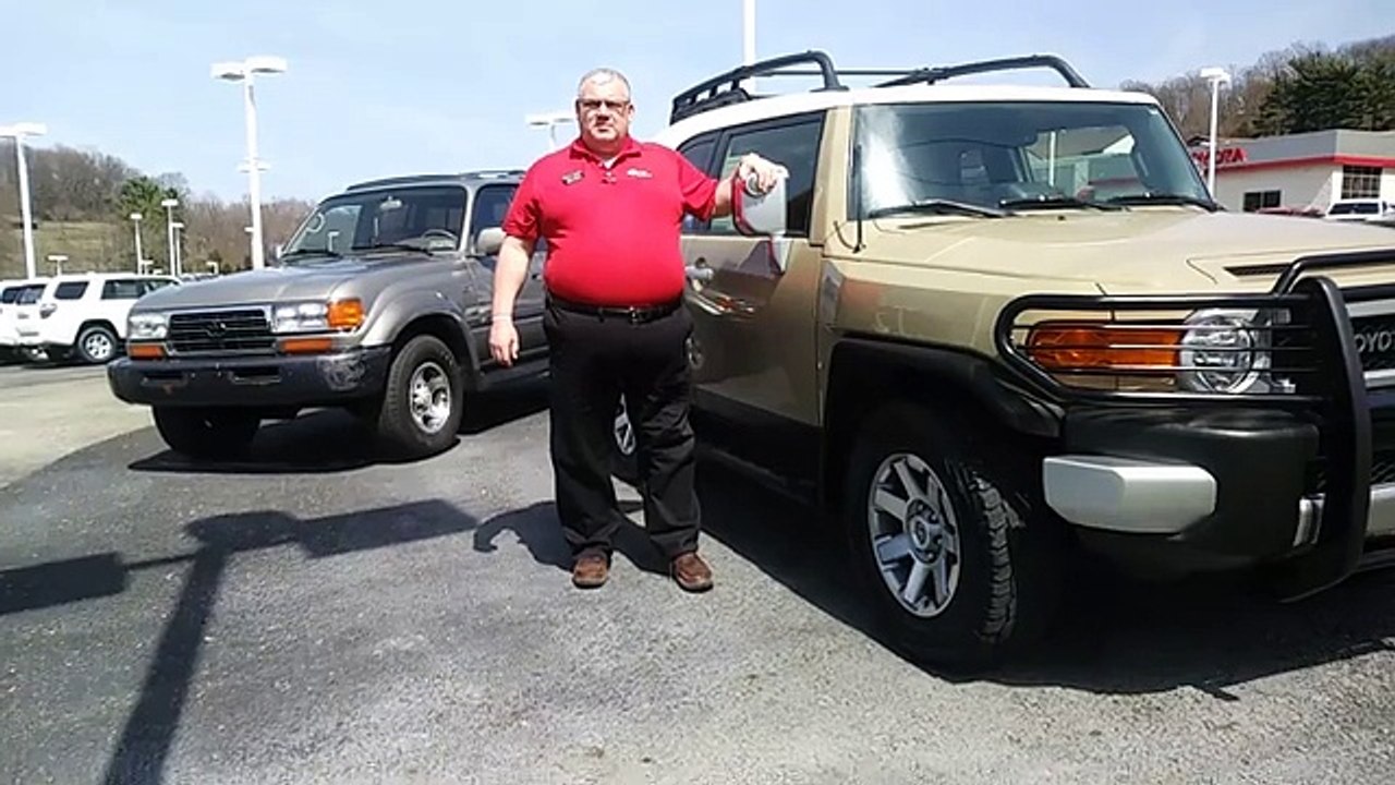 Pre Owned Toyota FJ Cruiser Greensburg  PA | Used Toyota FJ Cruiser Greensburg  PA