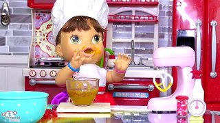 Baby Alive Snack Surprise! Panda in the Kitchen!