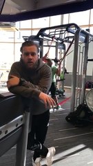 Quand ton coach sportif te laisse seul 5 mn