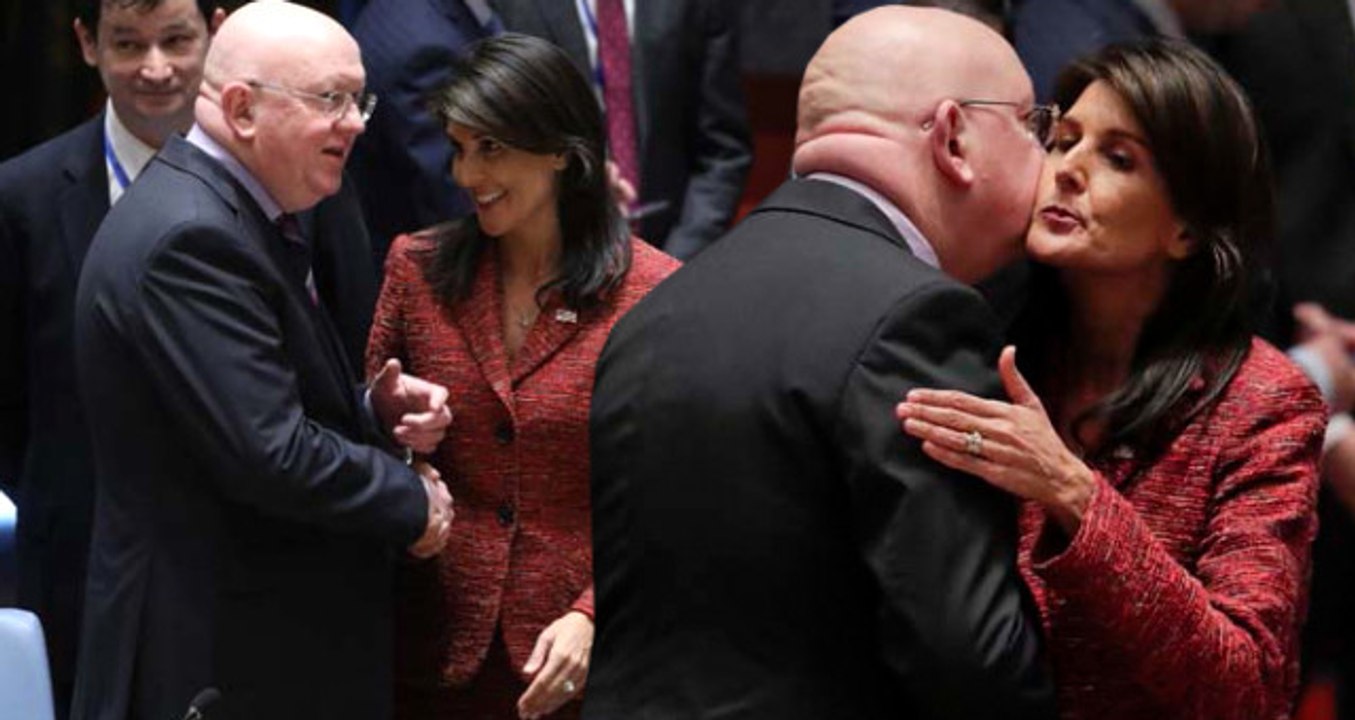 Savaş Çanları Çalarken Rusya ve ABD Temsilcilerinin Samimi Sohbeti Dikkat Çekti