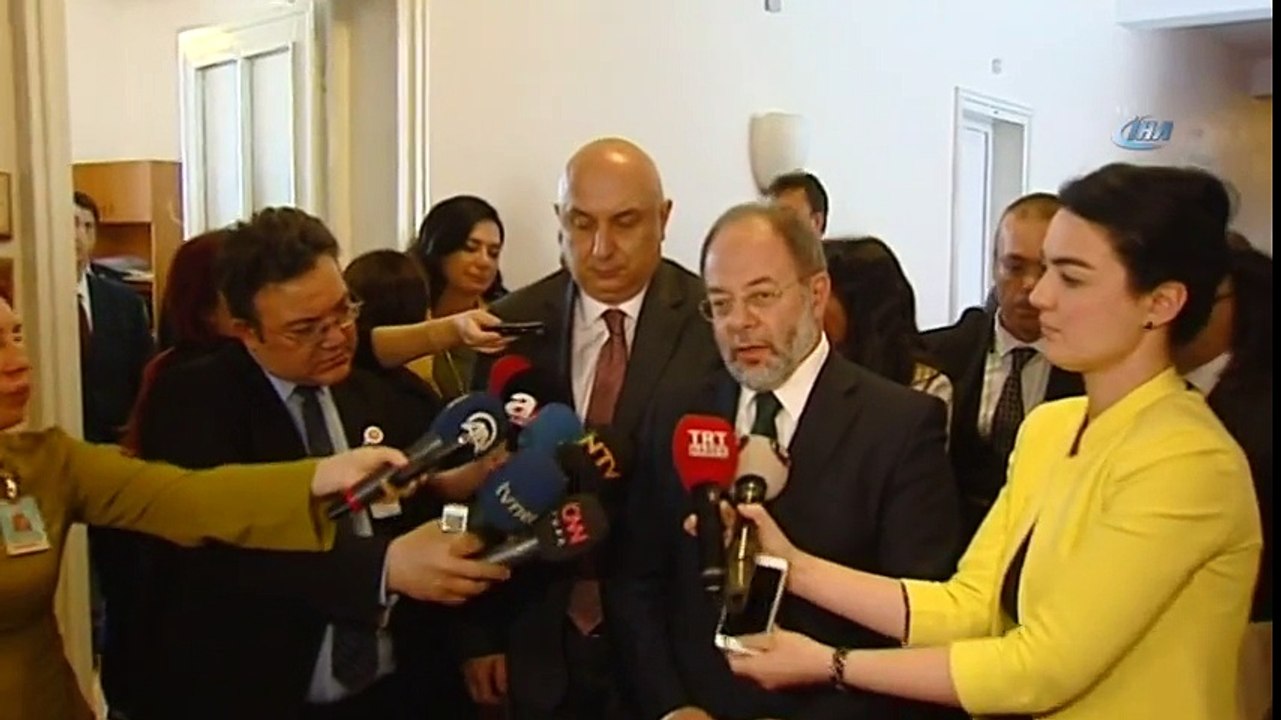 Başbakan Yardımcısı Recep Akdağ, MHP Ve CHP'yi Ziyaret Etti