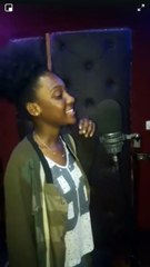 Amira Abed: La Voix Envoûtante 🎶