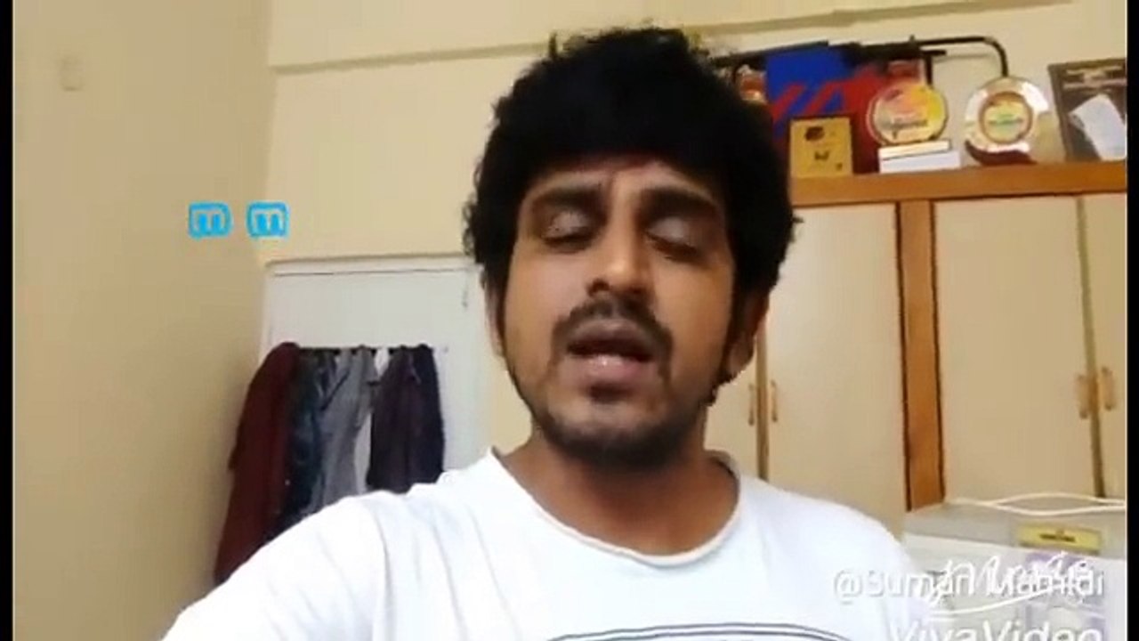 Sri Reddy nannu cheat chesindi - I will remove my clothes infront of her