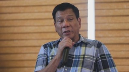 Duterte amenaza con "arrestar" a inspectores del tribunal penal de La Haya