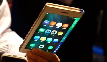 Huawei'den İlk Katlanabilir Telefon Geliyor