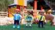 Playmobil Pferde Reiterhof Fohlen Lisa und das blutende Pony Bauernhof Traktor mit Anhänger