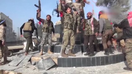 러시아 방패 뒤에 숨는 시리아 / YTN