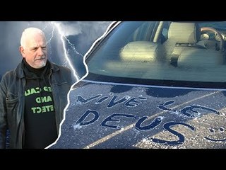 La voiture de Didier a été Taguée par des gamins... (HUMOUR)